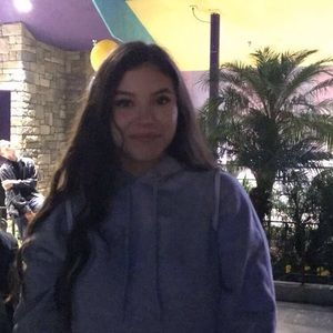 Meet your Posher, Natalia